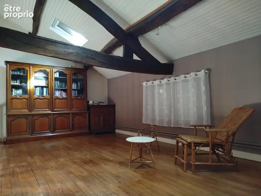 Maison 8 pièces 242 m² à vendre à Limalonges (79190) - photo 5