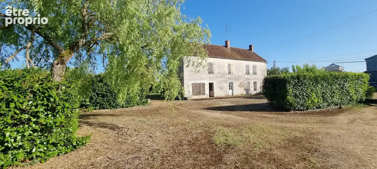 Domaine sur environ 1 hectare de terrain au grand calme - photo 5