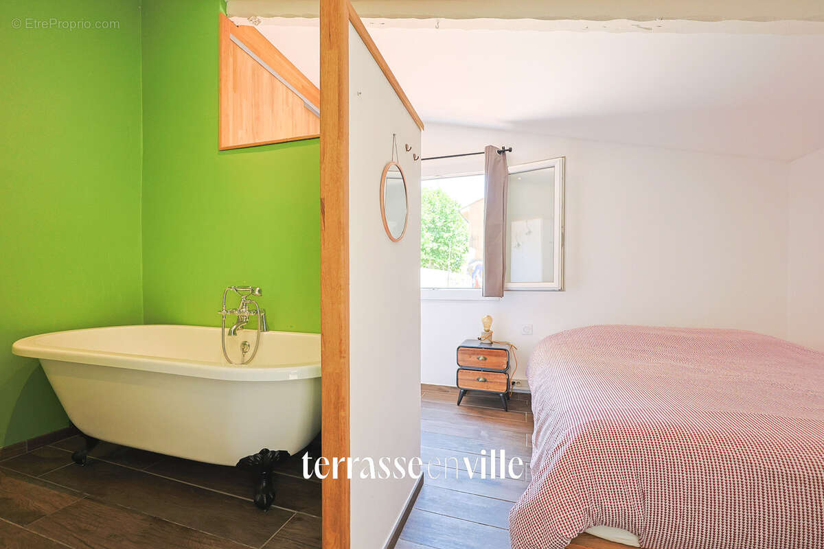 Appartement à AIX-EN-PROVENCE