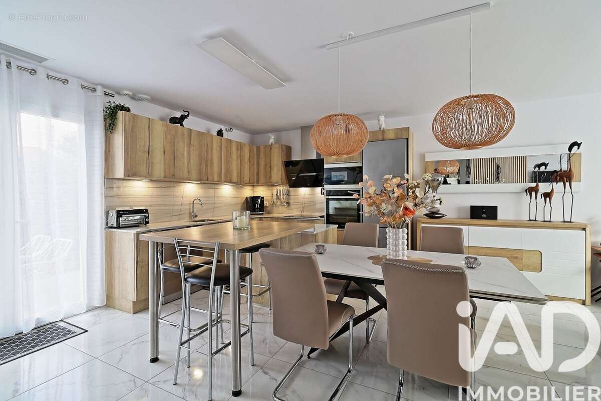 Photo 3 - Maison à SAINT-CYPRIEN