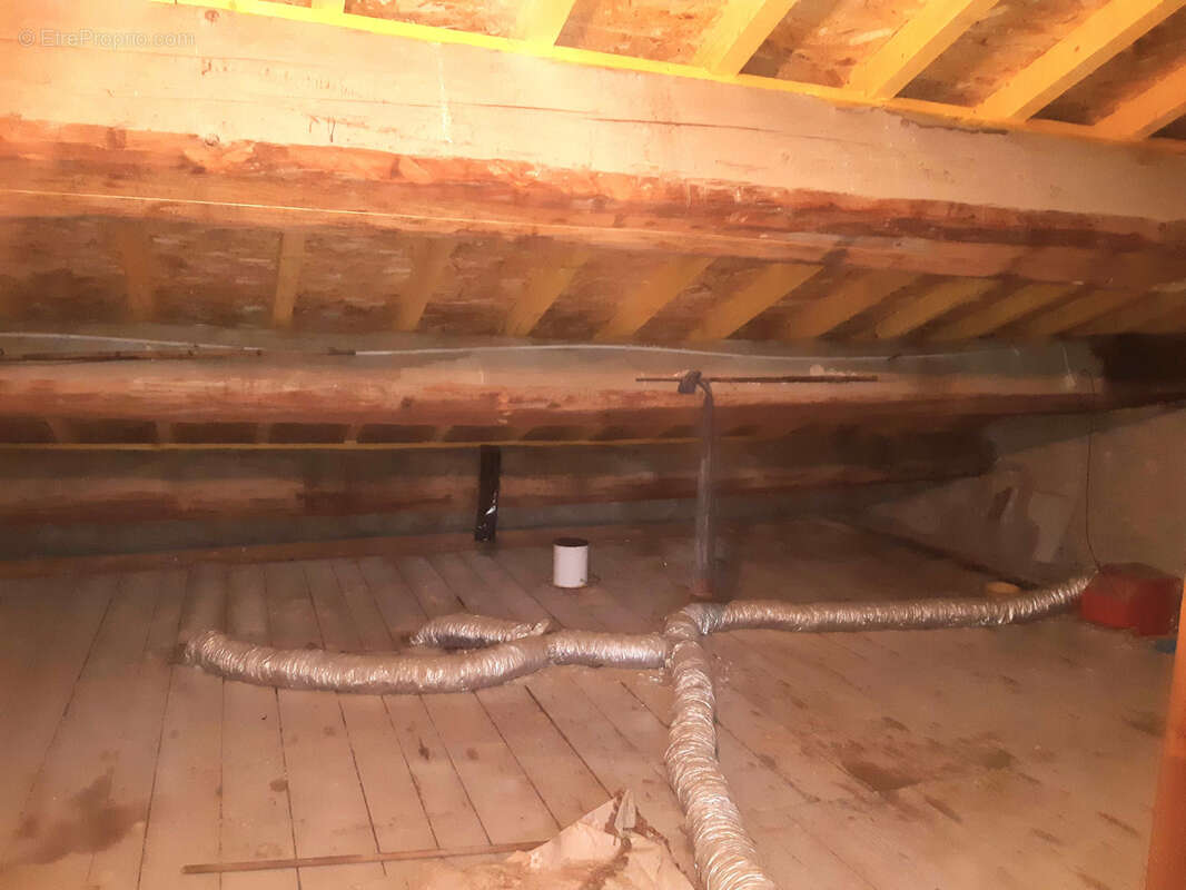 Maison à ROQUEFORT-DES-CORBIERES