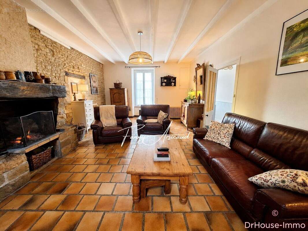 Maison 168 m² à Charron  - photo 37