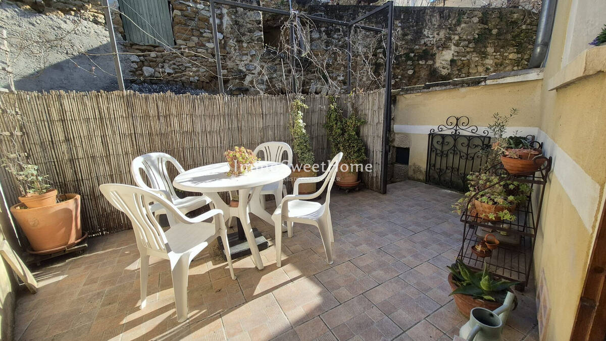 Maison à MIRABEL-AUX-BARONNIES