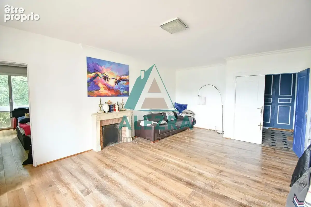 Appartement 130 m² à Garches  - photo 2