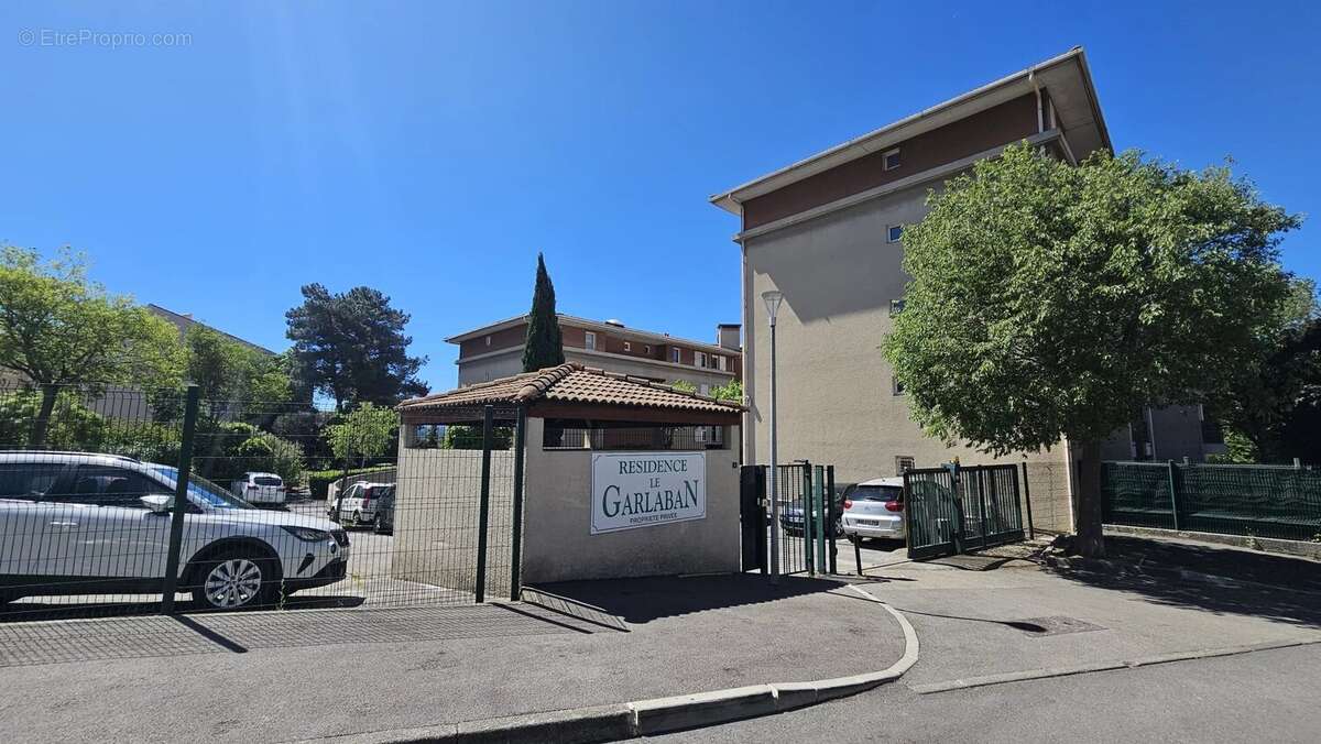 Appartement à AIX-EN-PROVENCE