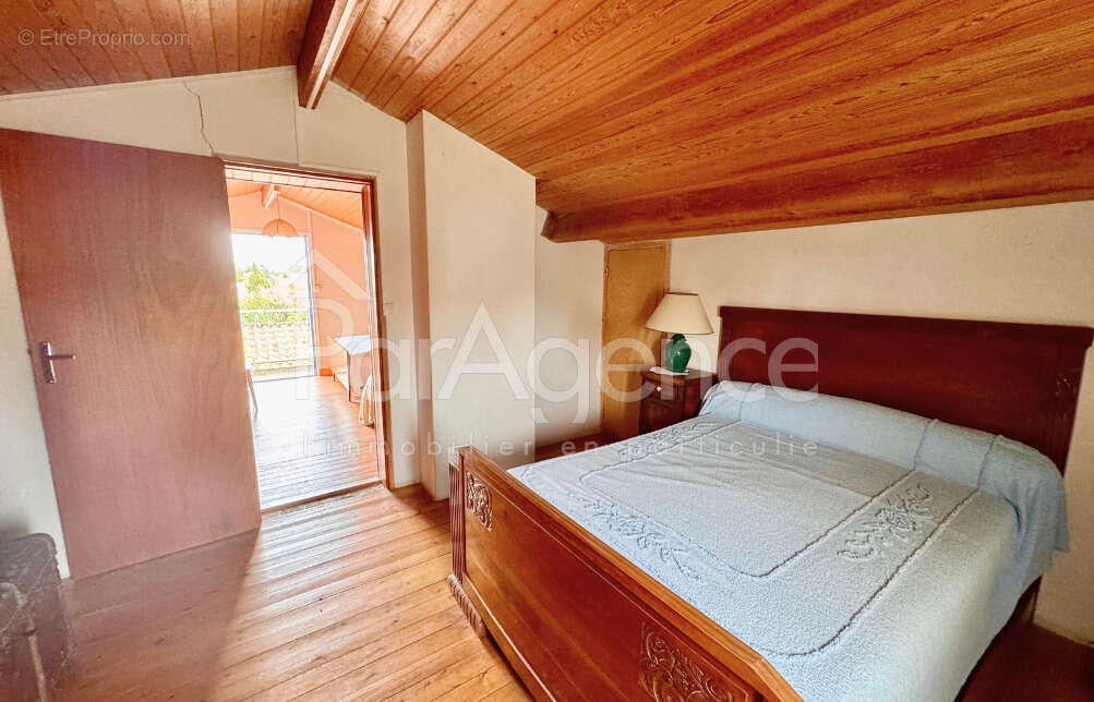 Maison à VAUX-SUR-MER