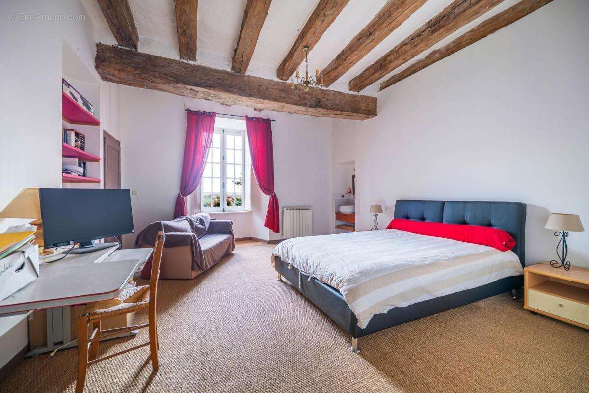 Maison à EVRON