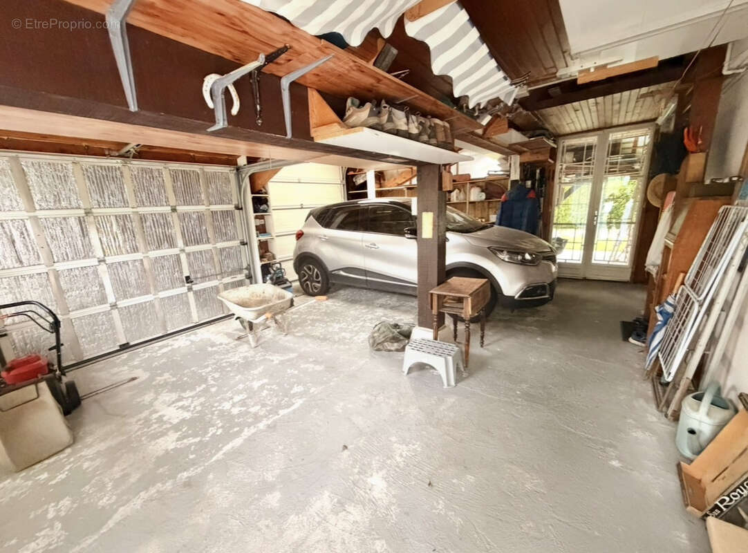 Maison familiale avec double garage, beaux volumes dans un quartier prisé - photo 10