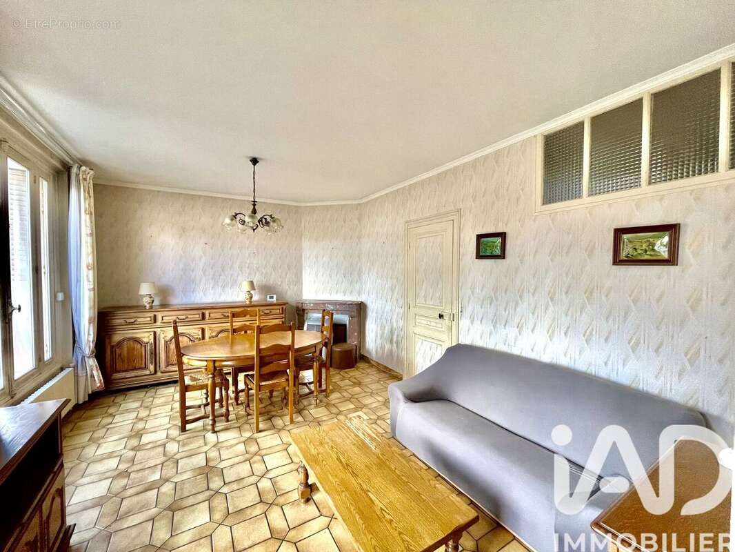 Photo 5 - Maison à MOISSY-CRAMAYEL
