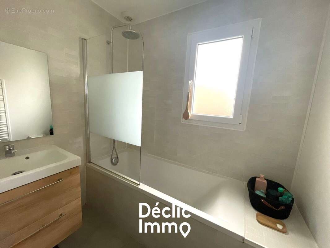 Maison à LE BERNARD