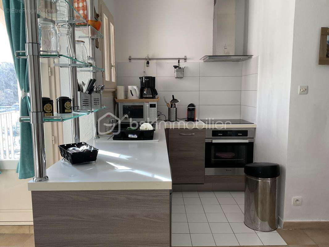 Appartement avec vue imprenable sur la mer au cœur de Bonifacio ! - photo 7