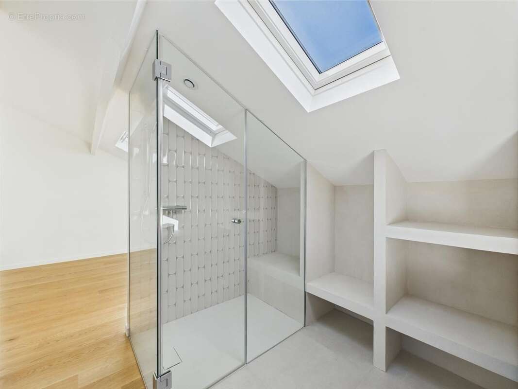 Maison à ASNIERES-SUR-SEINE