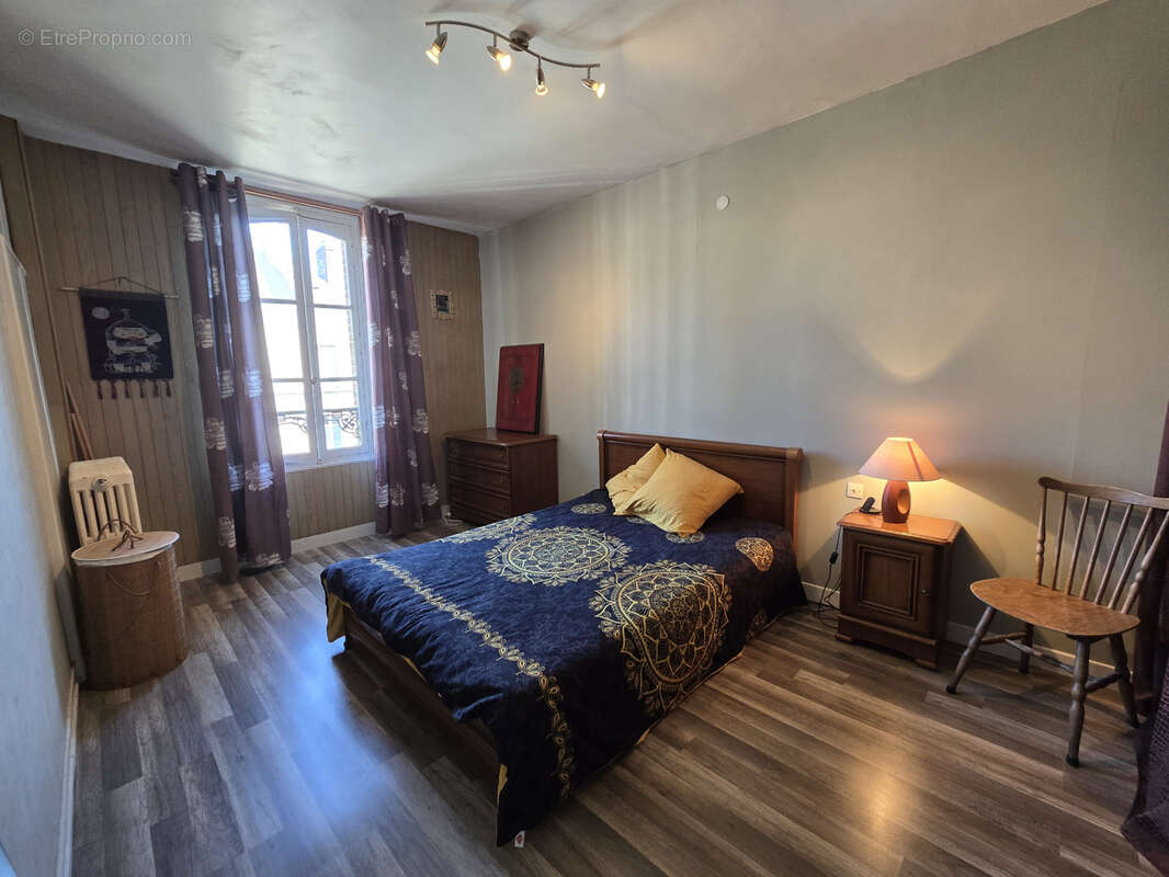 Maison à LA GUERCHE-DE-BRETAGNE