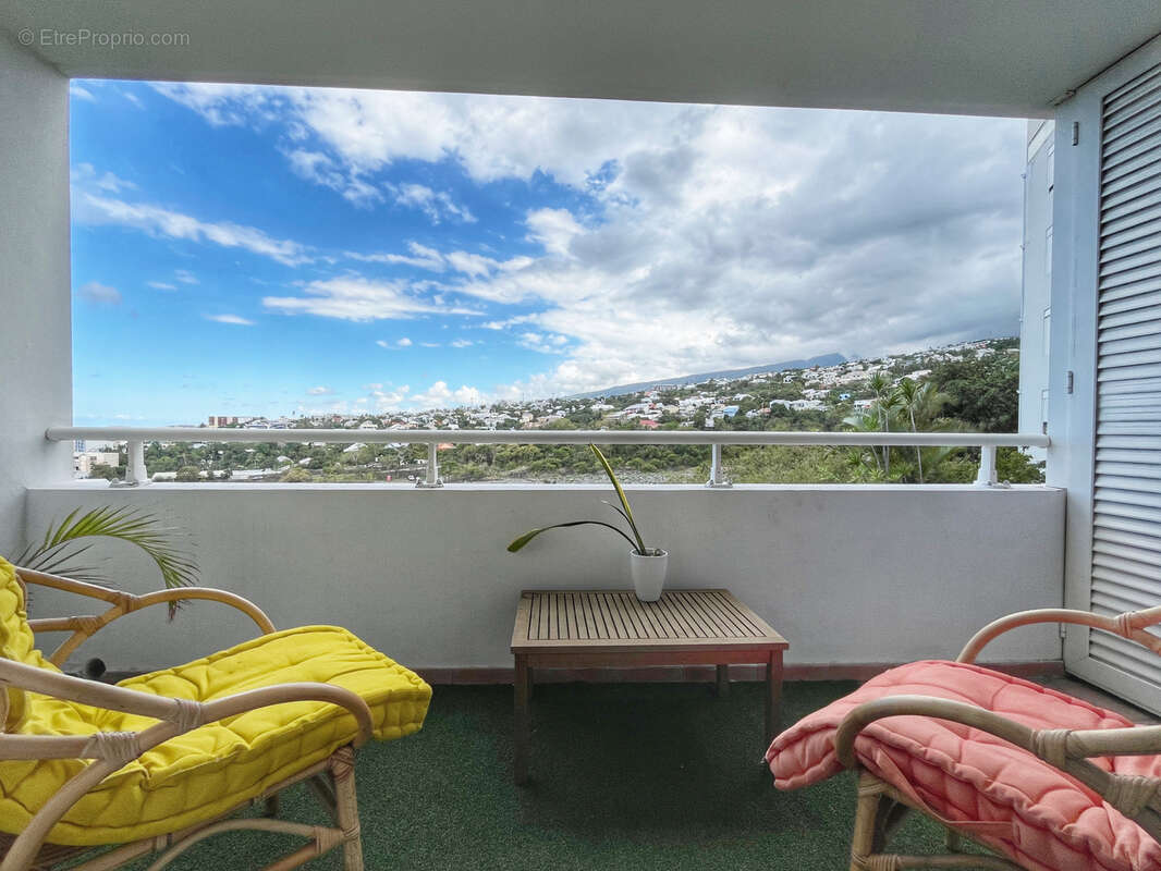 Appartement à SAINT-DENIS