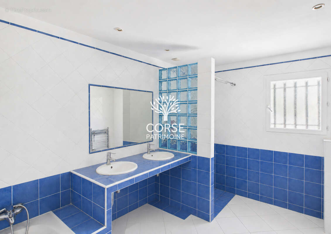 Maison de type 4 de 125 m2 sur 1500m2 de terrain - photo 9