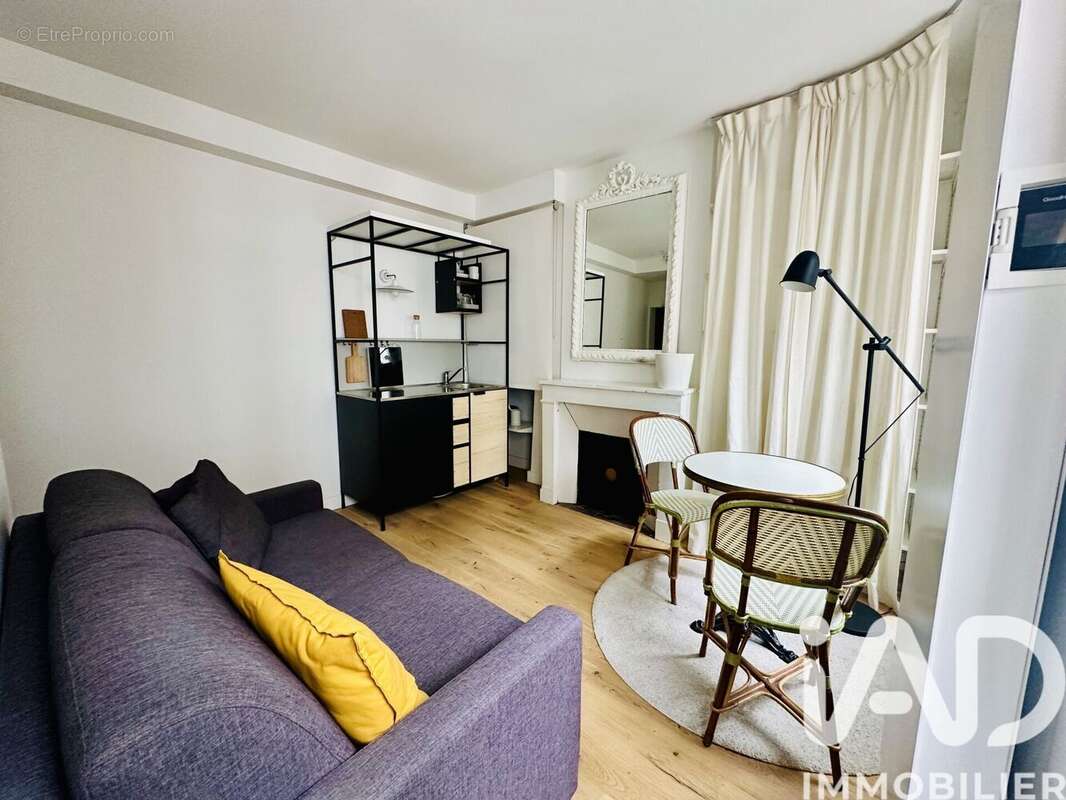 Photo 3 - Appartement à PARIS-15E