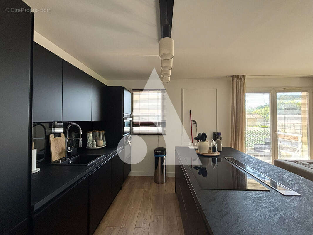 Appartement à EPINAY-SUR-SEINE