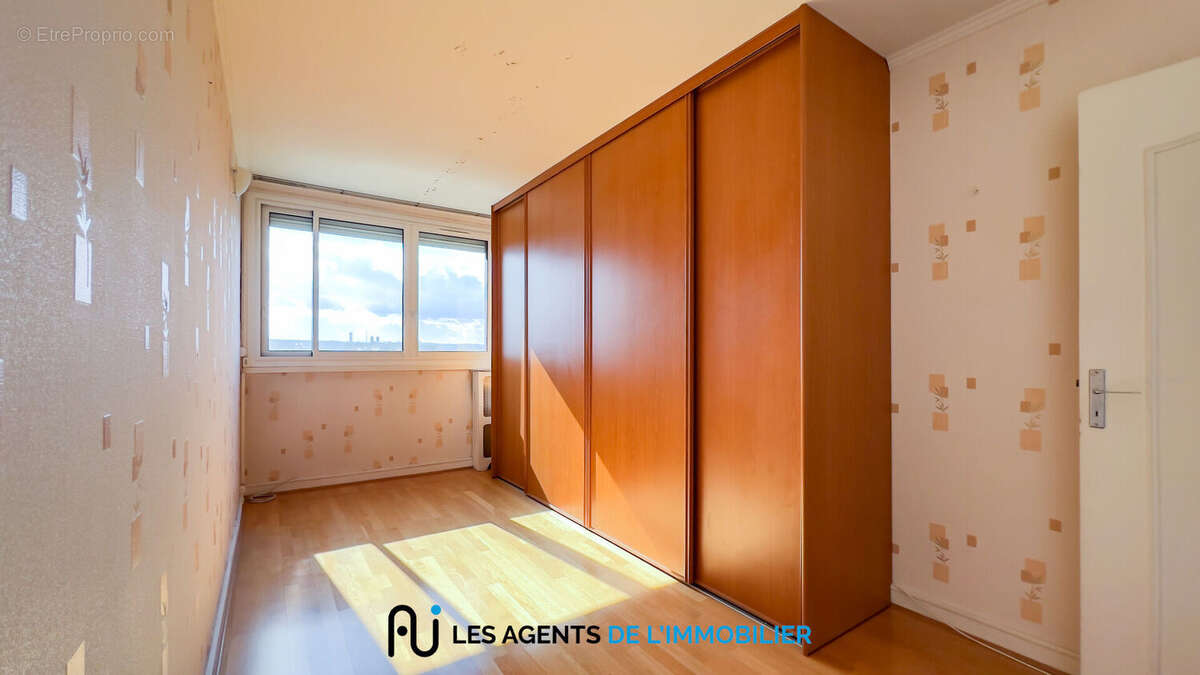 Appartement 4 pièces, 82 m² , Balcon Parking ,Cave, DPE D - photo 13