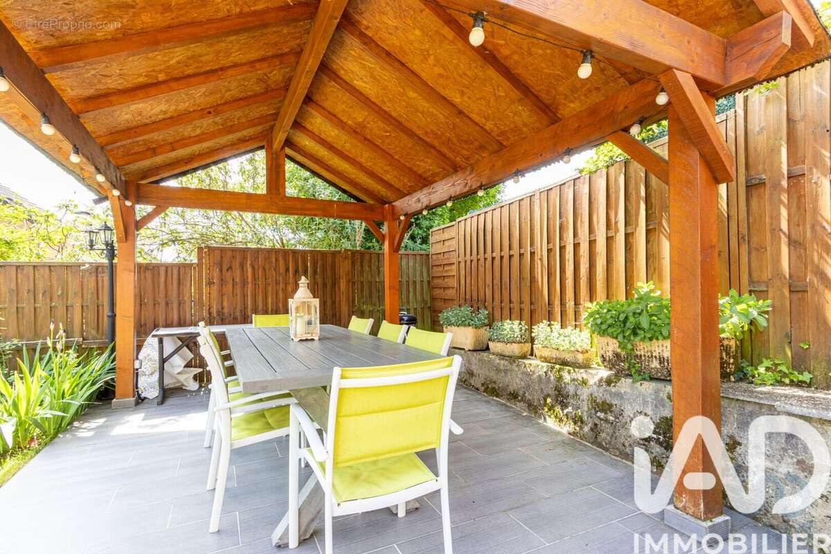 Photo 2 - Maison à VAUREAL