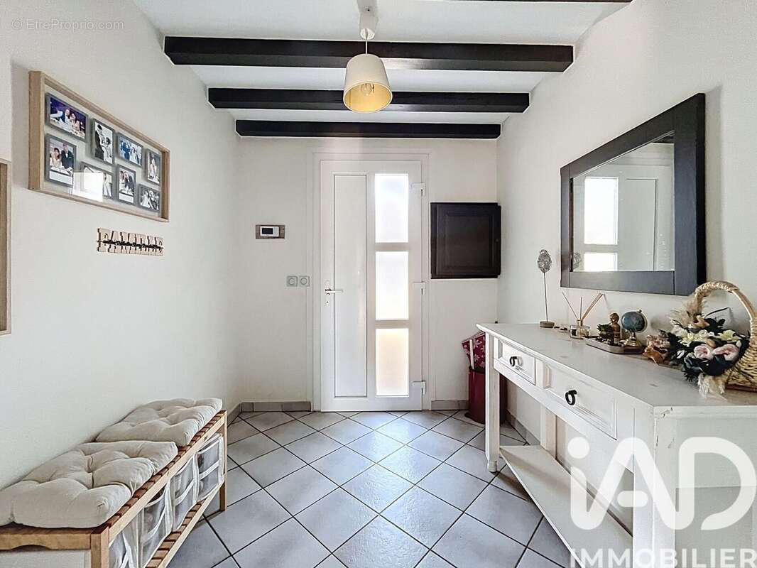 Photo 5 - Maison à SAINT-QUENTIN-FALLAVIER