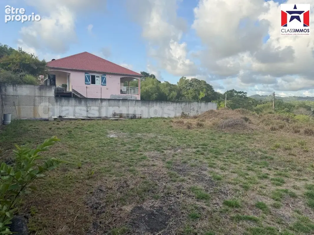 Terrain 771 m² à vendre à Saint-Esprit (97270) - photo 2