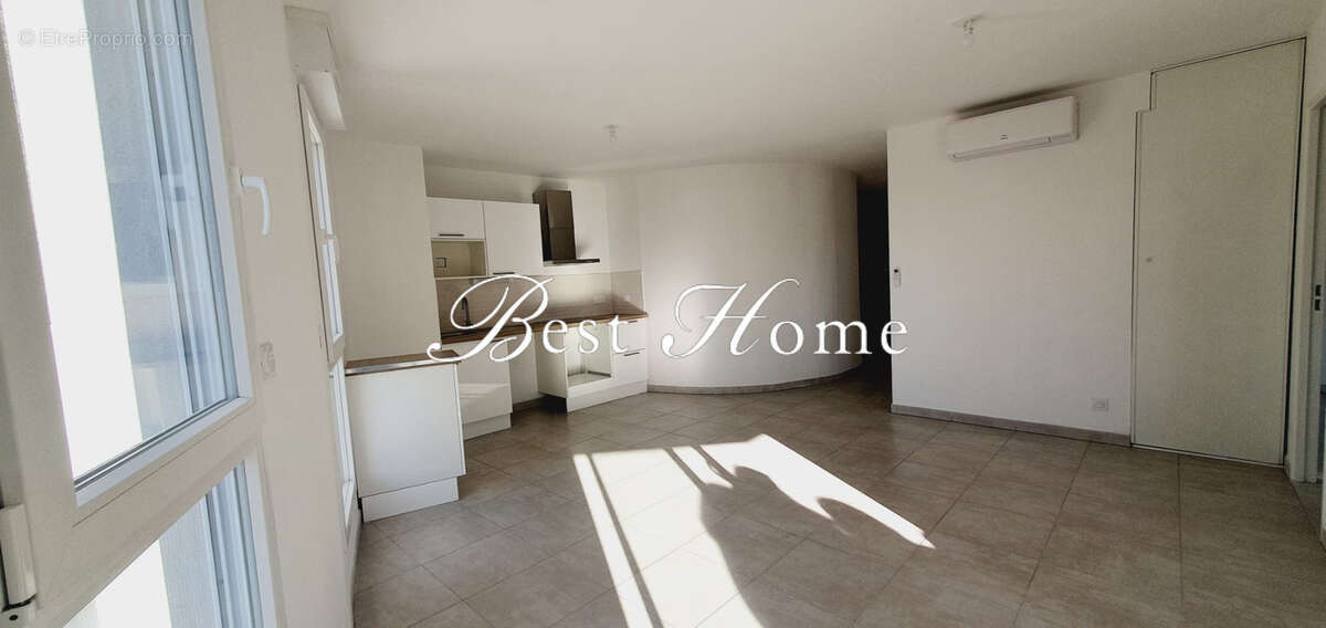 Appartement à NIMES