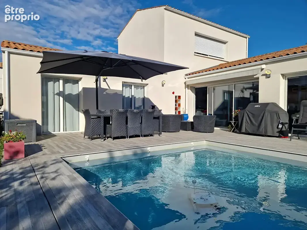 Maison contemporaine à vendre - La Rochelle ? Rompsay/ Saint Eloi  Piscine et garage 100 m² - photo 12