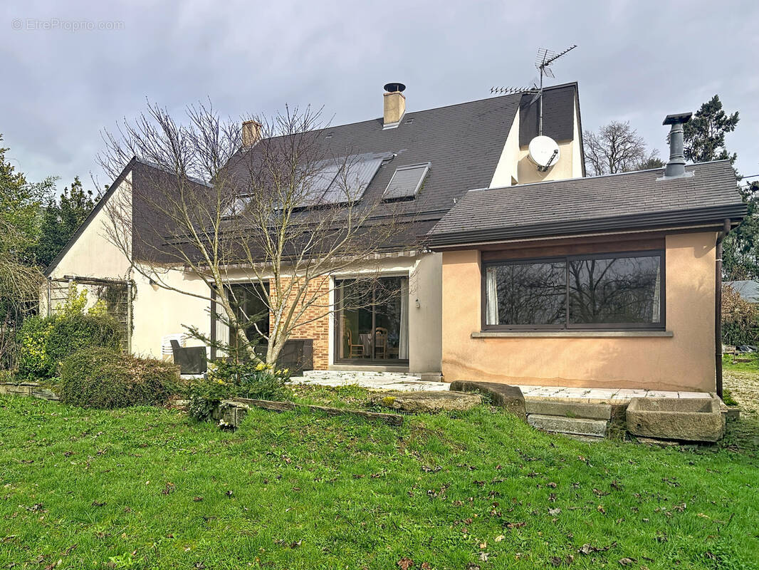 Maison à SOURDEVAL