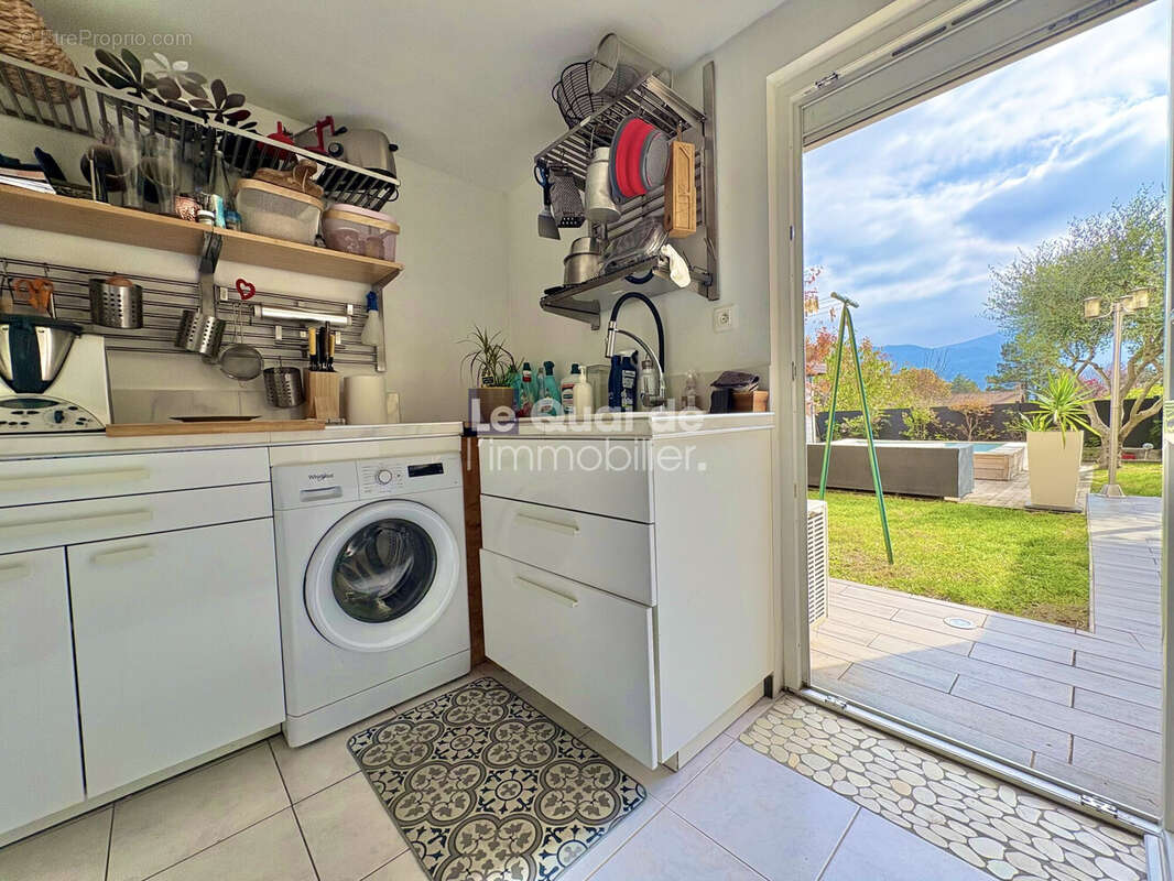 Appartement à CROLLES