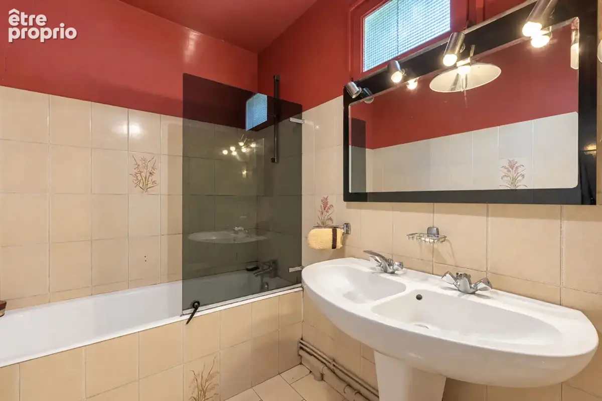 Maison Montreuil Sur Epte 9 pièce(s) 213 m2 - photo 10
