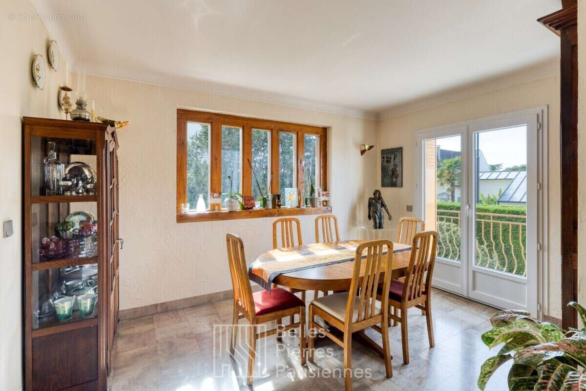 Maison à RUEIL-MALMAISON