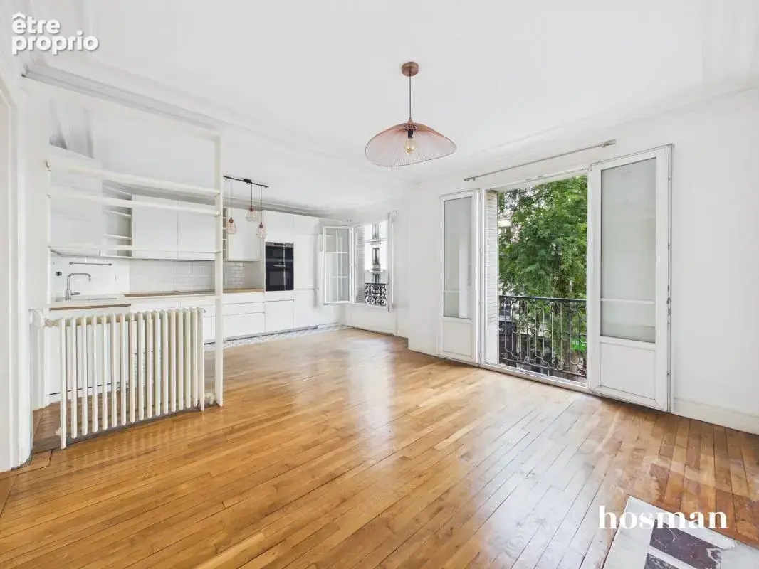 Appartement à PARIS-19E