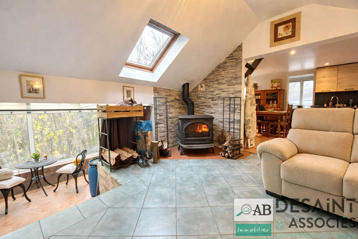 Maison 3 pièces à vendre, en impasse, au calme, à Esbly - photo 3