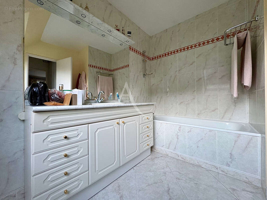 Maison à GIF-SUR-YVETTE