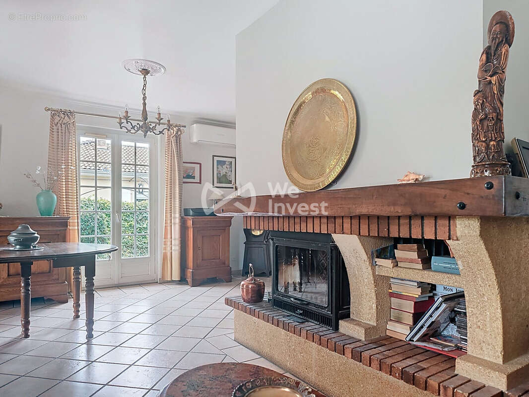 Maison à BOURG-LES-VALENCE