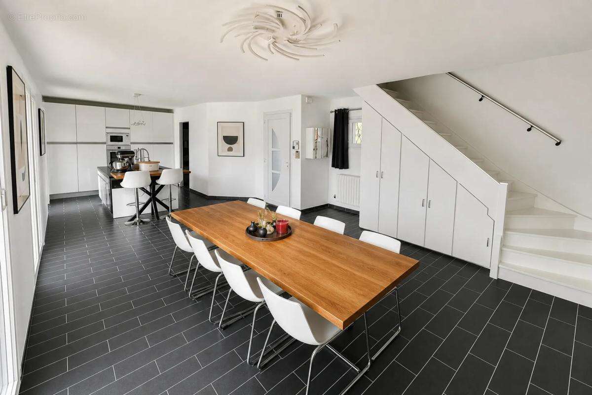 Maison à FONS