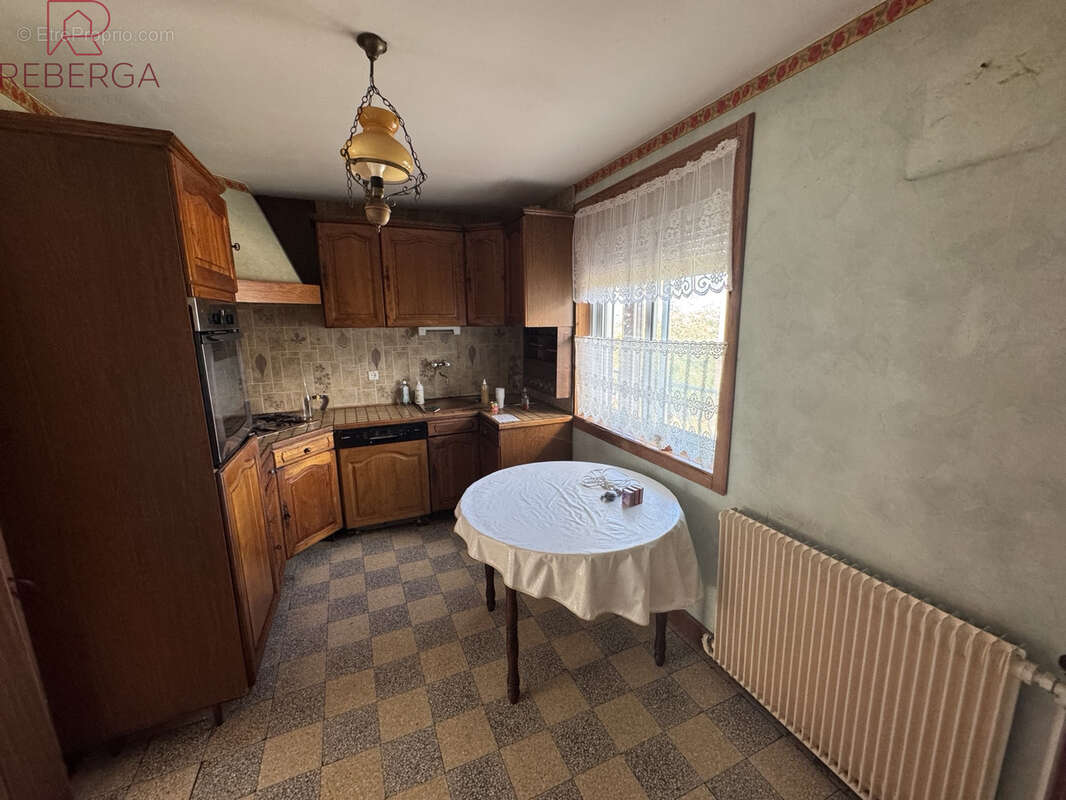 Maison à AIGUEFONDE