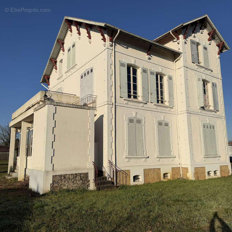 Appartement à SAINT-PIERRE-DU-MONT