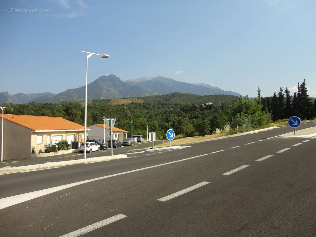 Dpt Pyrénées Orientales (66), à vendre PRADES Terrain constructible 421 m², 3 faces, libre constructeur - photo 12