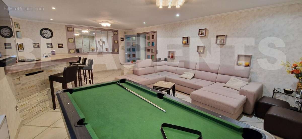 7 - Maison à COURLON-SUR-YONNE