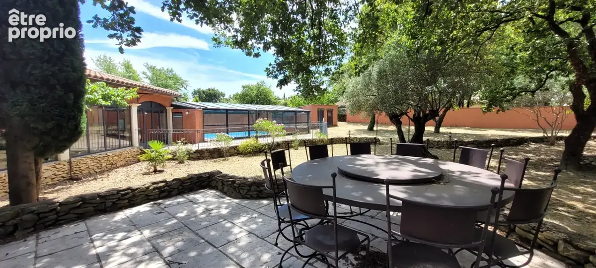 A vendre Saint paul trois chateaux Maison 5 chambres avec piscine - photo 2