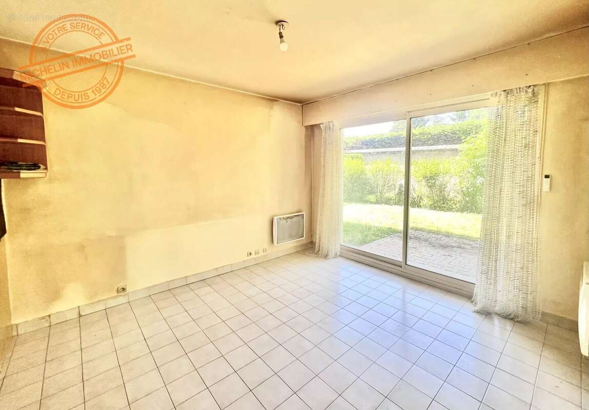 Appartement à CHAMPAGNE-AU-MONT-D'OR