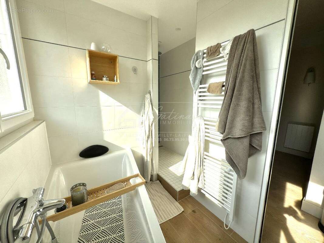 Maison à MILLY-LA-FORET