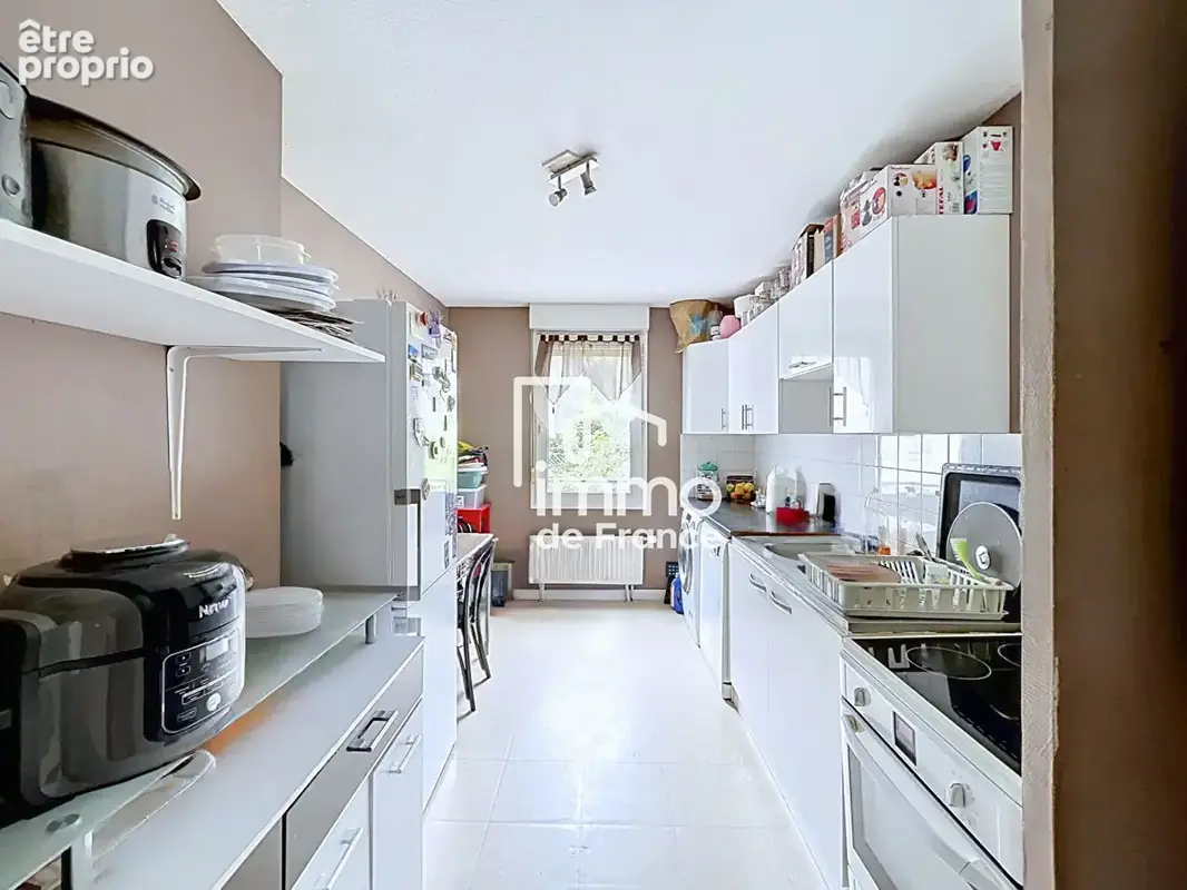 T4 de 84m² au coeur de ST GENIS POUILLY - photo 2