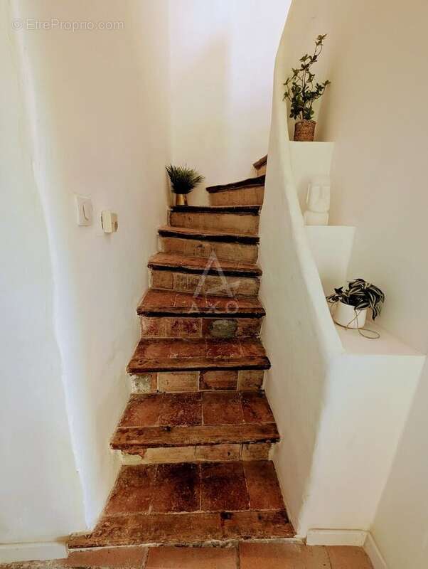 Maison à PARAZA