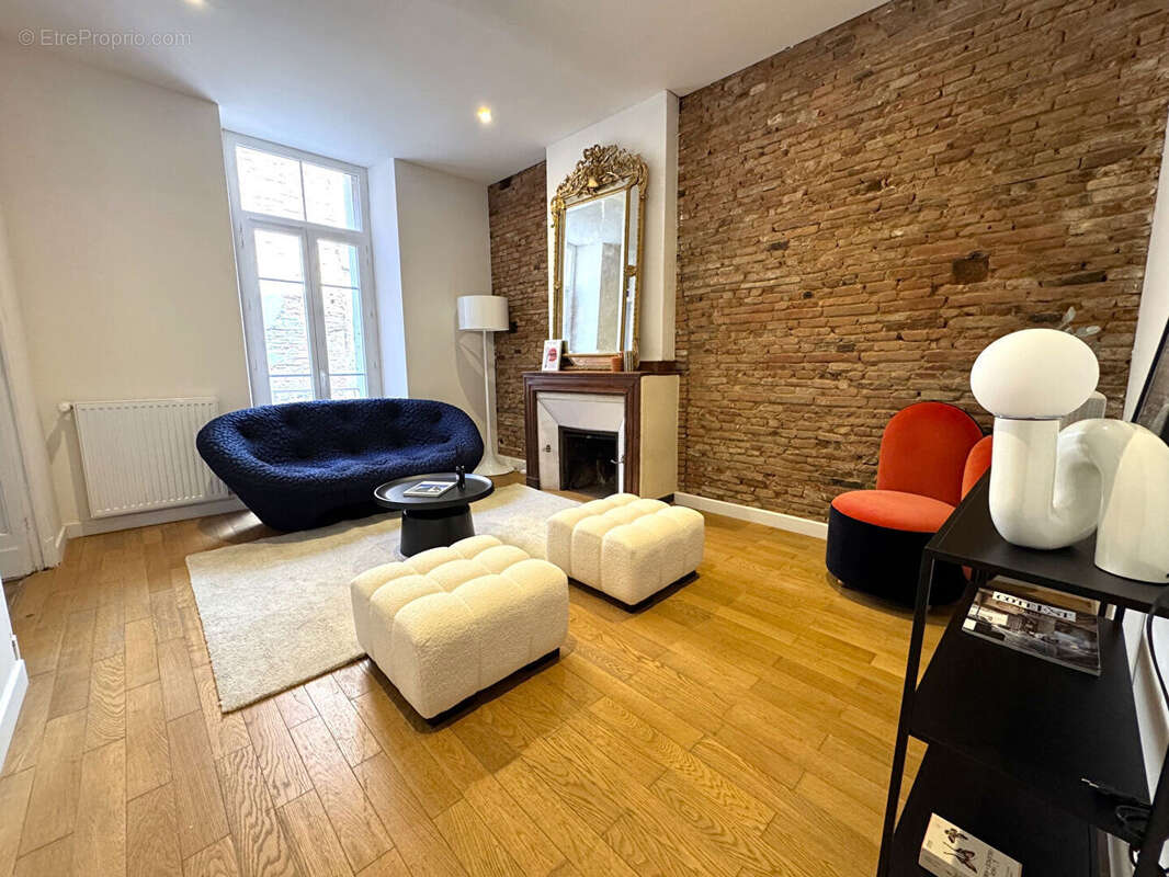 Appartement Toulouse 3 pièces de 98m² + Balcon + Atelier + Cave ! LES CARMES - photo 2