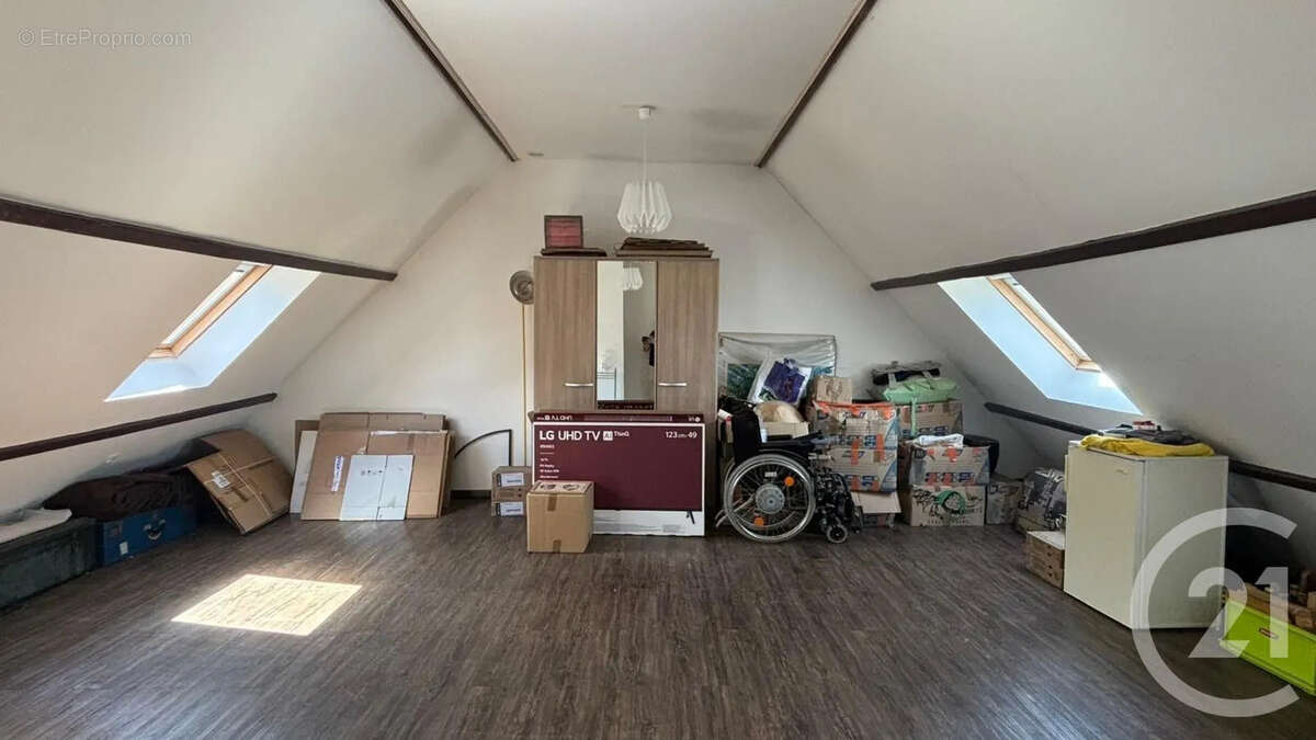 Maison 153 m² à Le Mesnil-Simon  - photo 11