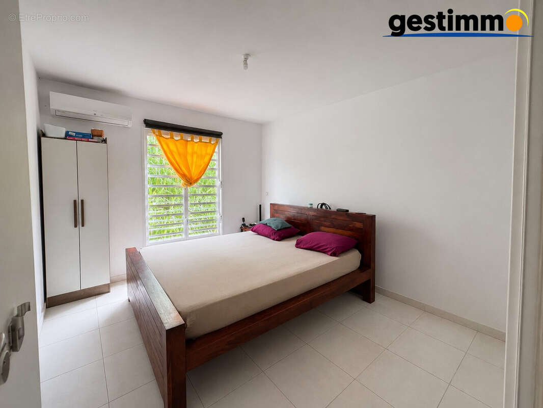 Appartement 81 m² à Remire-Montjoly  - photo 5