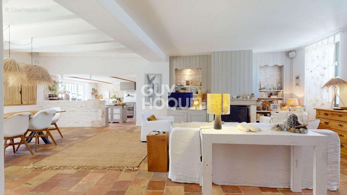 Maison à SAINTE-MARIE-DE-RE