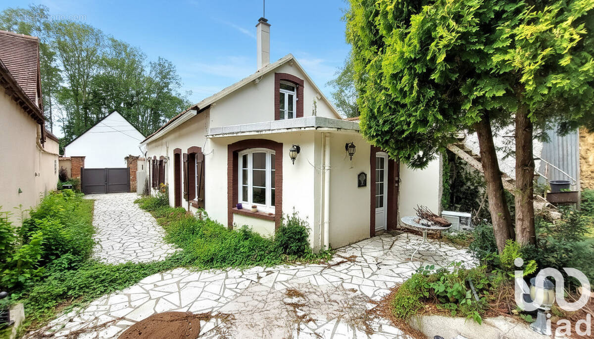 Photo 1 - Maison à GASVILLE-OISEME